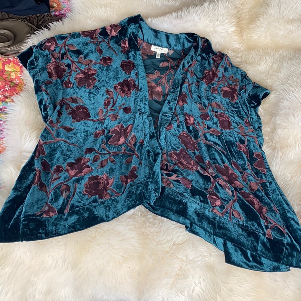 Green velvet shawl